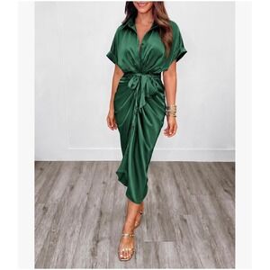 BTFBM Satin Ruched Shirt Dress Emerald Green Medium Tie Waist Midi